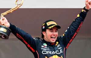 Checo Pérez firma nuevo contrato con Red Bull hasta 2024 tras triunfo en Mónaco