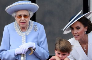 Bisnietos de la reina Isabel II protagonizan el jubileo por los 70 años de reinado: FOTOS