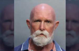 Detienen en Mérida al estadounidense John Pyle por delitos contra menores en EU