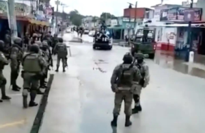 EU emite alerta de viaje para Chiapas tras ‘toma’ de encapuchados en San Cristóbal