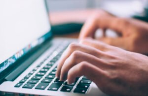 Capturan en EU a empleado de Disney World en operativo contra pedofilia y pornografía infantil