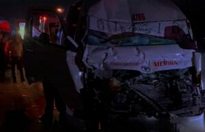 Accidente vehicular deja 15 personas lesionadas en la carretera Mérida-Cancún