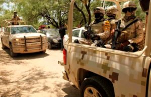 Agua debe bajar a un metro para que rescatistas entren a mina: gobernador de Coahuila