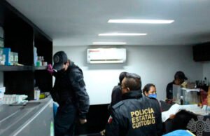 Destruyen 104 cuartos ilegales en penal de San Miguel, Puebla; construyeron “privados” y hasta restaurantes