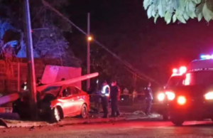 Derriban poste de luz de la CFE y dejan sin luz zonas de Caucel