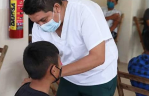 Inicia jornada de vacunación COVID para niños de 5 a 11 años en Mérida; estas son las sedes