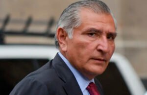 Adán Augusto López, secretario de Gobernación, da positivo a COVID-19