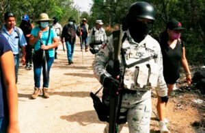 Colectivo “Verdad, Memoria y Justicia” entrega a Segob 21 carpetas de desaparecidos en Quintana Roo