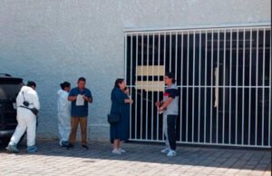 Detienen a dos empleados por robo en TV Azteca Cancún