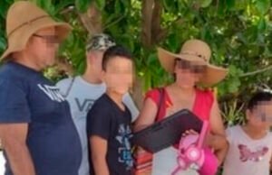 Turistas olvidan a su hijo en autobús de la zona hotelera de Cancún, lo encuentran en Playa Tortugas