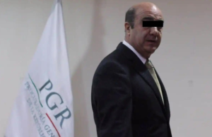 Vinculan a proceso a Murillo Karam por caso Ayotzinapa