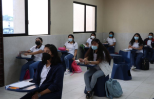 Con este apoyo económico puedes concluir tu preparatoria en Yucatán