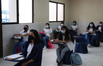 Con este apoyo económico puedes concluir tu preparatoria en Yucatán