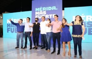 Renán Barrera presenta informe de acciones en San José Tecoh II