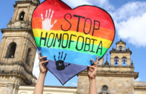 Campeche: Exigen cierre del bar Odisea por presunto caso de homofobia