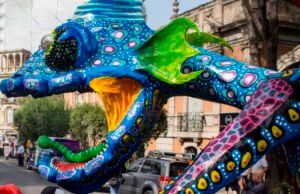 ¿Cuándo es el desfile de alebrijes monumentales?