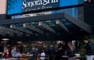 Sonora Grill quiso arreglar “en lo oscurito” el escándalo por racismo, afirma Sheinbaum
