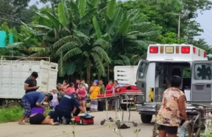 Menos muere aplastado por un tractocamión en Peto