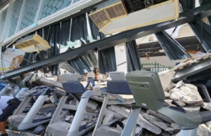 Suman dos muertos en Colima tras sismo de 7.7 con epicentro en Coalcomán, Michoacán