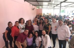 Libros y solidaridad en evento por el día internacional de la Mujer en Kanasín Yucatán