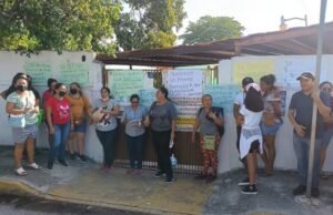 Padres Exigen Cambios en la Primaria “Kukulcán” de Mérida