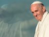 El papa Francisco sugiere por primera vez que algunas personas en uniones del mismo sexo podrían ser bendecidas