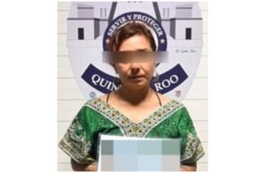 Violento incidente en Cancún: Mujer arrestada tras ataque con cuchillo a su novio