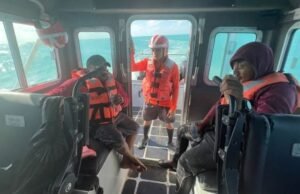 “Tripulación femenina de la Marina realiza operación sin precedentes en rescate aéreo”