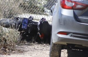 MOTOCICLISTA LUCHA POR SU VIDA TRAS FUERTE ACCIDENTE EN EL NORTE DE MÉRIDA 🚑