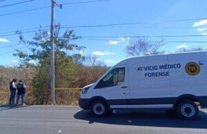 Hallan cuerpo sin vida en terreno baldío del Periférico de Mérida