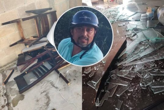 Nueve Años después regresó y destrozó la casa de su exesposa