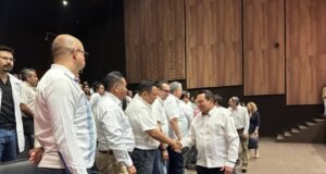 Gira de trabajo impulsa infraestructura y avances en salud en el sur de Yucatán