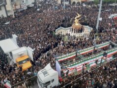 LUTO Y DOLOR EN IRÁN: DESPIDEN A 165 NIÑAS TRAS ATAQUE A ESCUELA INFANTIL