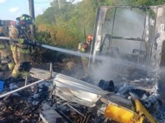 Trabajadora de Sabritas muere calcinada en brutal choque sobre la carretera 307