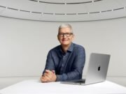 Apple anuncia cambio histórico: Tim Cook será presidente ejecutivo y John Ternus asumirá como CEO