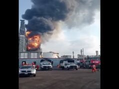 Incendio en la Refinería Dos Bocas moviliza a cuerpos de emergencia en Tabasco