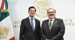 Jorge Carlos Ramírez Marín impulsa defensa del agua y la miel yucateca en agenda internacional
