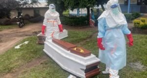 OMS eleva al nivel máximo la alerta por brote de ébola en el Congo ante rápida expansión
