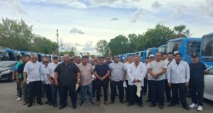 Choferes del Circuito Metropolitano buscan destrabar conflicto laboral y entregan demandas a la empresa