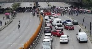Investigan a alcalde de Mitla y a su escolta tras balacera contra maestros de la CNTE en Oaxaca