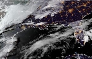 Yucatán se “asa” bajo ola de calor: sensación térmica podría rozar los 49 grados