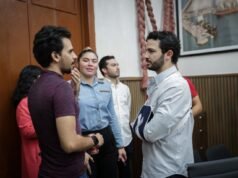 Milo Barrera se reúne con jóvenes emprendedores para impulsar la innovación y el talento en Yucatán