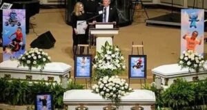 Con flores y ataúdes blancos, despiden a ocho niños asesinados en tragedia familiar en Luisiana