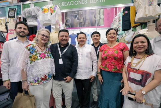 Semana Yucatán 2026 rompe récords de asistencia y ventas; Huacho Díaz Mena impulsa la proyección del estado en CDMX