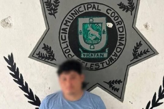 Falsa alerta moviliza a policías en Celestún; responsable termina realizando trabajo comunitario