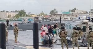 PERSECUCIÓN EN ALTAMAR: MARINA DETIENE A PRESUNTOS PESCADORES FURTIVOS EN PROGRESO
