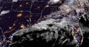 Onda Tropical No. 5 provocará lluvias y sensación térmica de hasta 48 grados en Yucatán