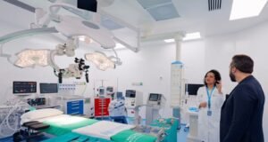El Salvador estrena moderno Hospital Rosales con cirugía robótica y atención gratuita