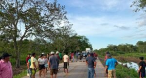 Acuerdan iniciar estudios para atender inundaciones en Ich Ek