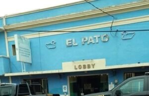 Roban motocicleta en hotel del Centro de Mérida; víctima pide apoyo para recuperarla